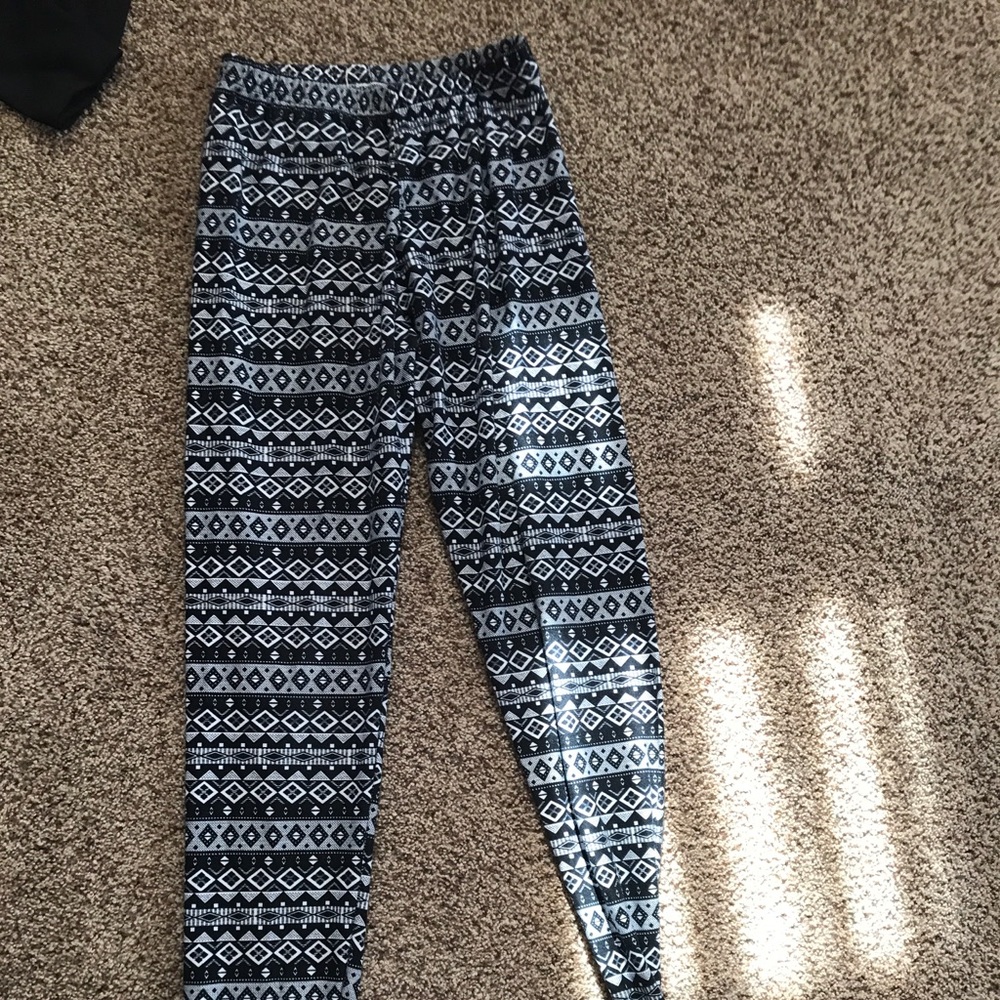 Aztec leggings